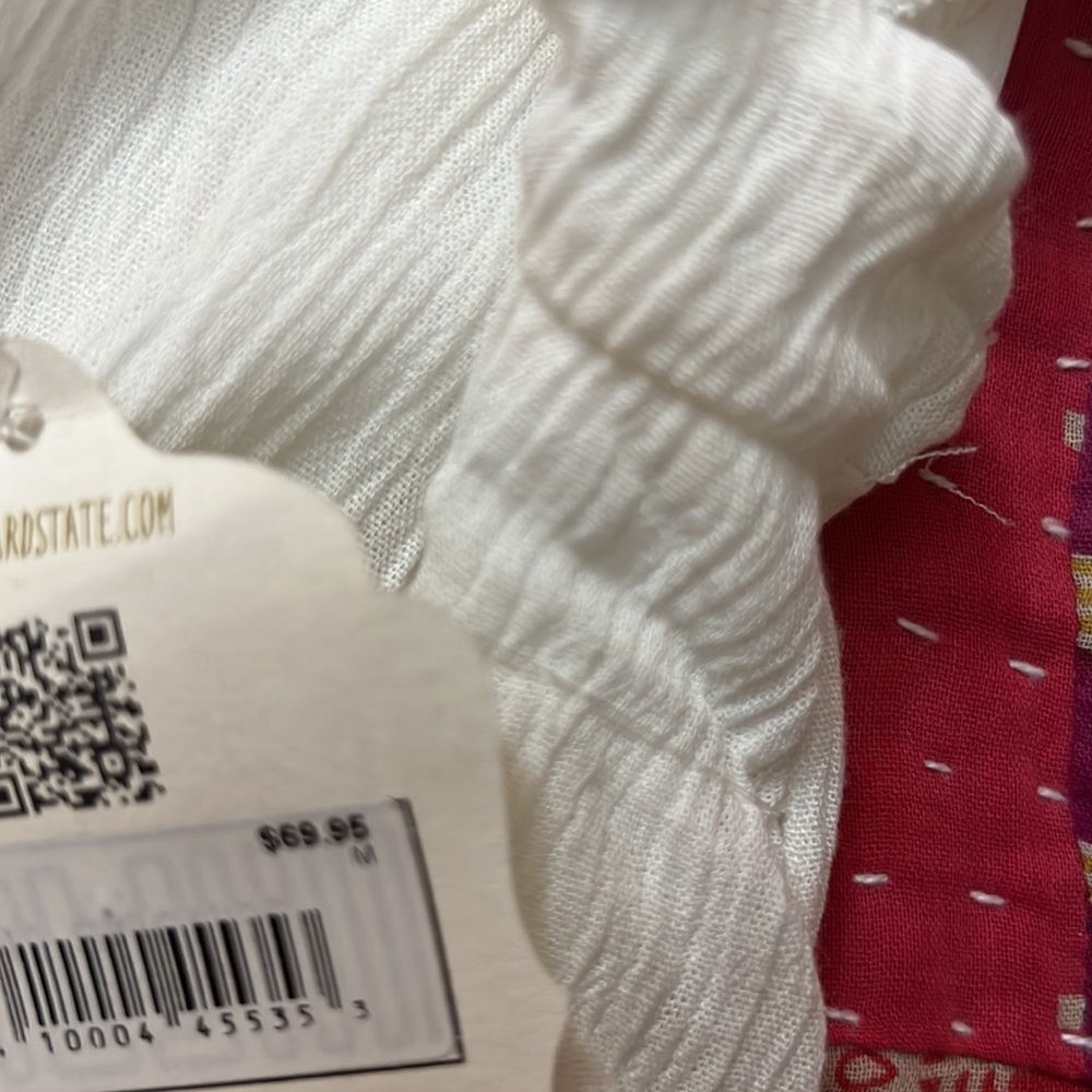 NWT white romper size medium - Picture 9 of 10